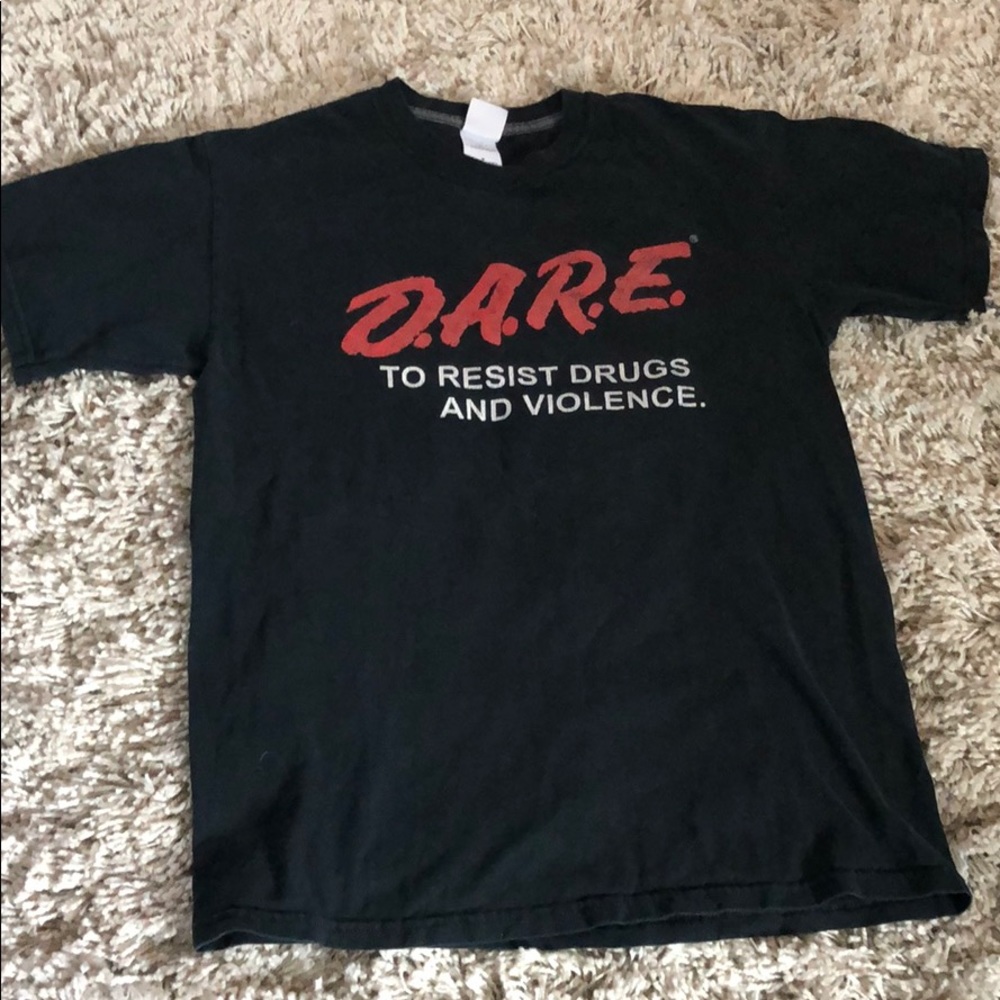 DARE shirt no flaws